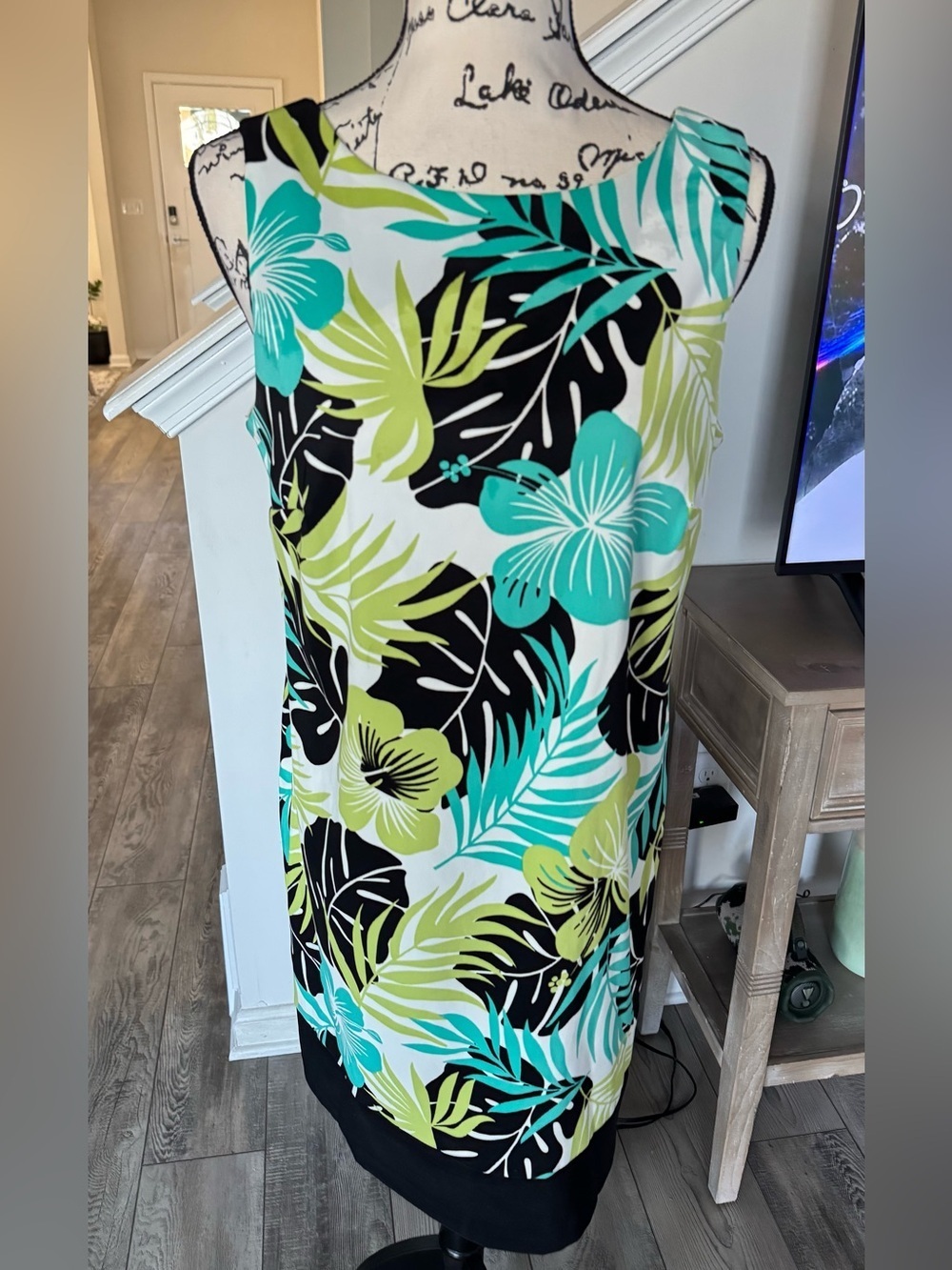 dressbarn Teal, Lime & Black Tropical Print Shift Dress